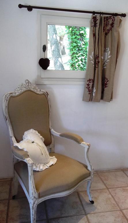 La Bastide Du Vallon ξενώνας Saumane-de-Vaucluse Δωμάτιο φωτογραφία