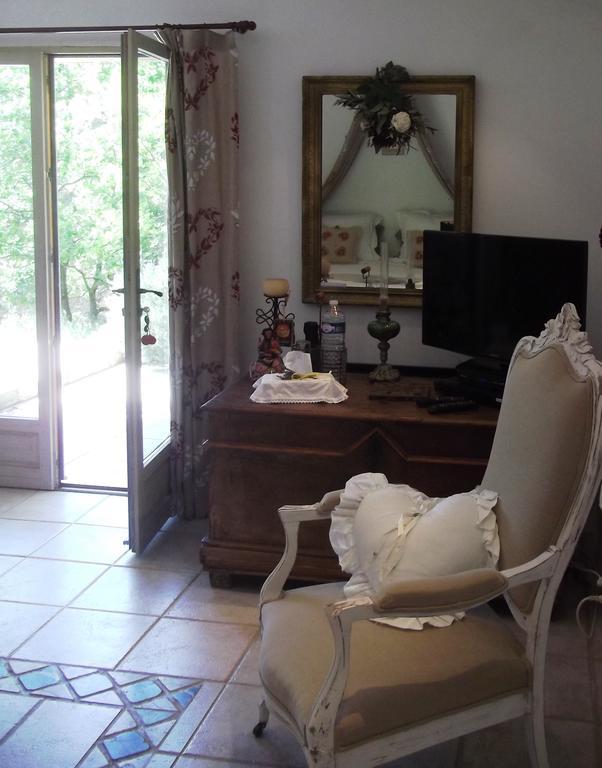 La Bastide Du Vallon ξενώνας Saumane-de-Vaucluse Δωμάτιο φωτογραφία
